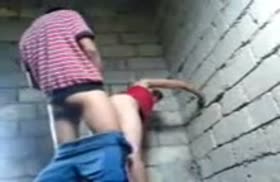 Ozarbayjon qurilishda qizni qattiq sikadi