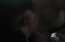 Ozarbayjon qiz do'sti go'zal blowjob beradi