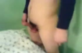 Чечен дает своей девушке в ротик и в киску