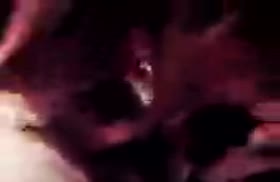 Чеченская девочка берет в рот перед камерой телефона