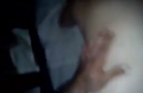 Кавказец дает девочке на ротик и кормит спермой