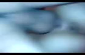 Men qizning butun uzunligiga katta sik qoydim