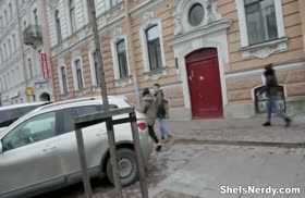 Милая деваха готова отдаться уже на первом свидании