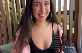 Русская бабенка любит кататься верхом на члене