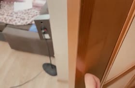 Доступная грудастая подружка быстро согласилась на секс