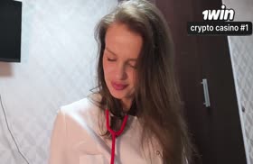 Врач во время осмотра позарилась на пенис больного