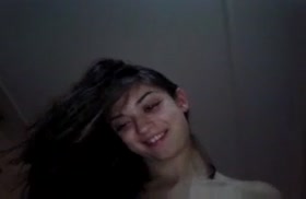 Turkiyalik talaba telefonida porno suratga oladi